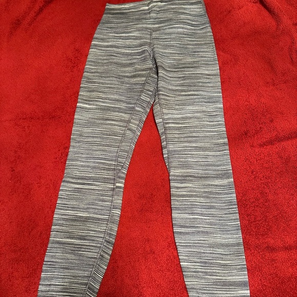 Lululemon Align Cropped Leggings - Picture 2 of 2